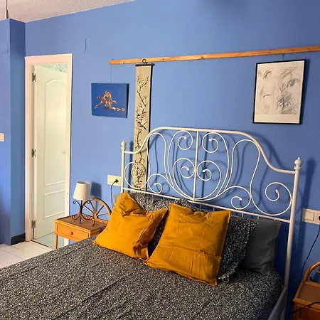 Varadero 80 * Santa Pola